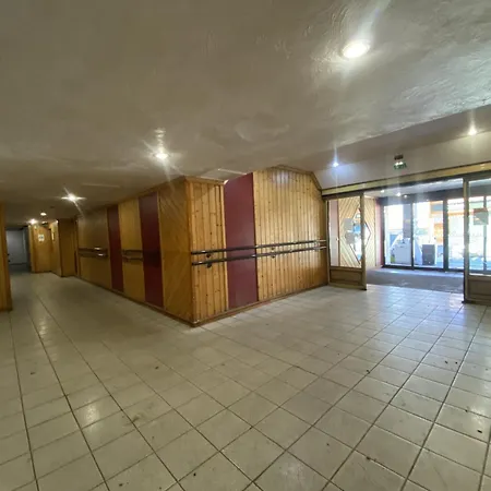 Résidence Neves - Location: Pour 4 Personnes Dans Un Quartier Animé / Les Neves Mae-9078 Apartamento